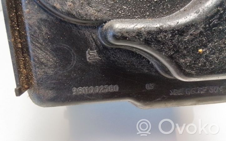 Citroen Xantia Réservoir de liquide de direction assistée 9611002380