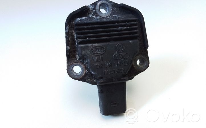 Volkswagen Bora Capteur de niveau d'huile 1J0907660B