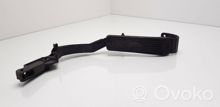 Mercedes-Benz C AMG W202 Pedale dell’acceleratore 1243011320