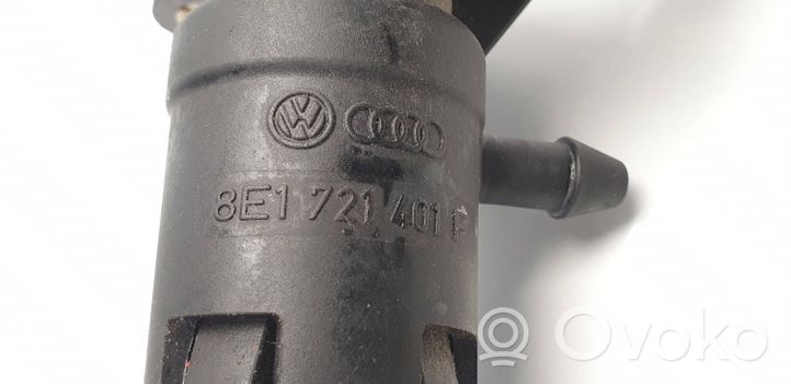 Audi A6 S6 C5 4B Pompa della frizione 8E1721401F