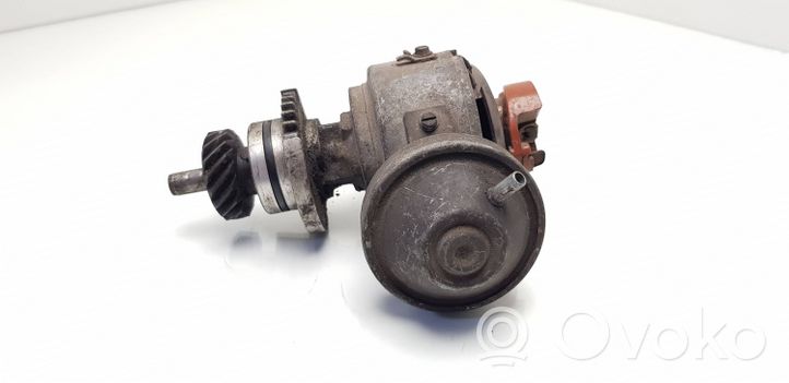 BMW 3 E30 Spinterogeno Spark 0237302039