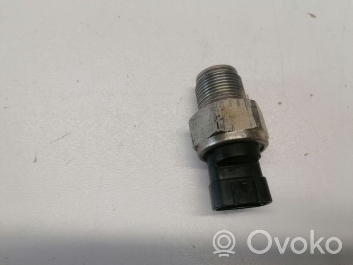 Mazda 3 II Regolatore di pressione del carburante 6410