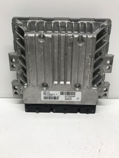 Dacia Duster Sterownik / Moduł ECU S180095107A