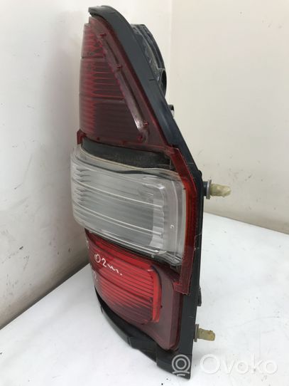 Mitsubishi Pajero Lampa tylna 