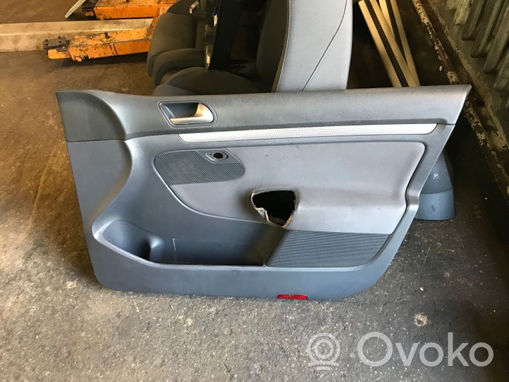 Volkswagen Golf V Tapicerka / Komplet 