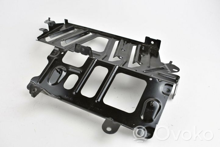 BMW X4 F26 Supporto dell’amplificatore 9188582