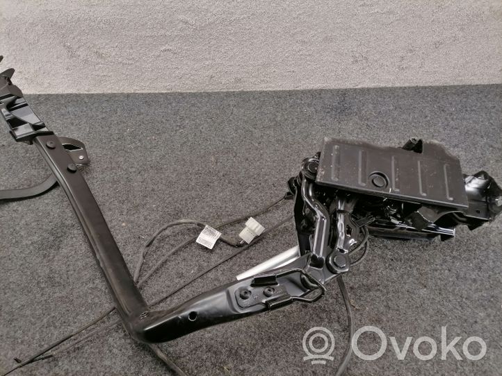 BMW 4 F32 F33 Stogo vyris (-iai) 74010131