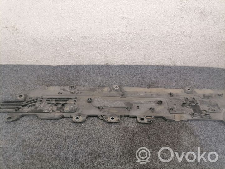 Volvo XC90 Unterfahrschutz Unterbodenschutz Mitte 31497614