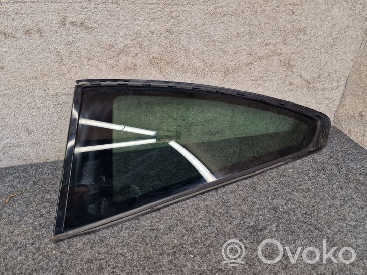 BMW 4 F32 F33 Fenêtre latérale avant / vitre triangulaire 7433355