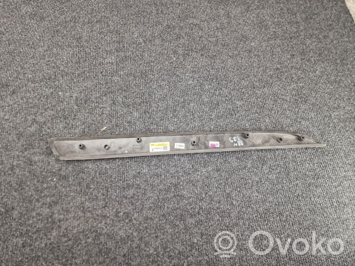 Land Rover Discovery 5 Baguette moulure de porte arrière HY32237B74