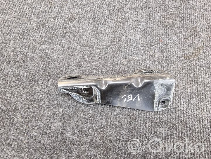 Land Rover Range Rover Velar Supporto di montaggio del parafango J8A216678AA