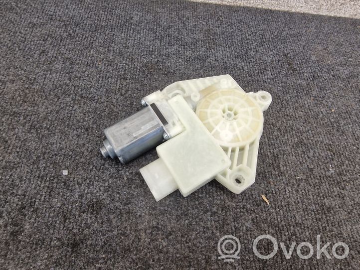 BMW X3 G01 Fensterhebermotor Tür vorne 7455082