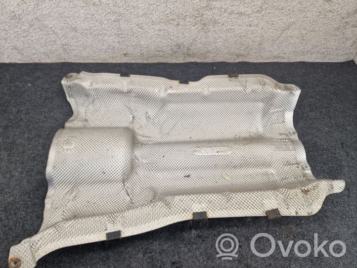 BMW 6 F12 F13 Bouclier thermique d'échappement 7202860