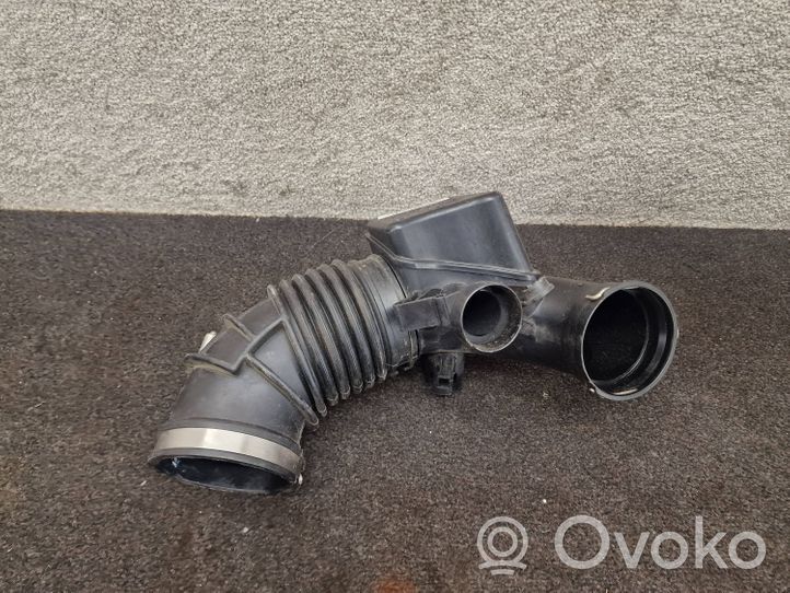 BMW 7 G11 G12 Część rury dolotu powietrza 8571705