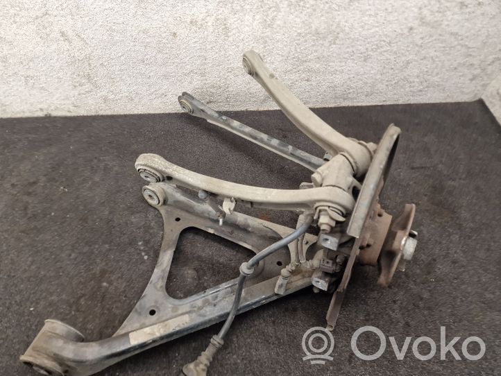 Porsche Cayenne (92A) Pivot de moyeu arrière 7P0501531