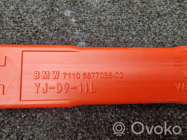 BMW X6 F16 Segnale di avvertimento di emergenza 6877038