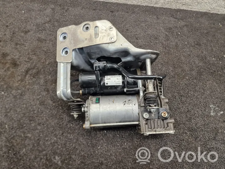 Mercedes-Benz S W222 Ilmajousituksen kompressoripumppu A2223200604