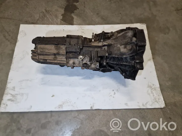 Audi A4 S4 B6 8E 8H Mechaninė 6 pavarų dėžė HCF