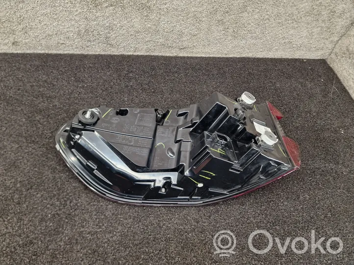 BMW X5 G05 Lampa tylna H4944807201