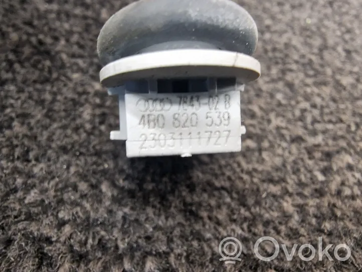 Volkswagen PASSAT B7 Interior temperature sensor 4B0820539