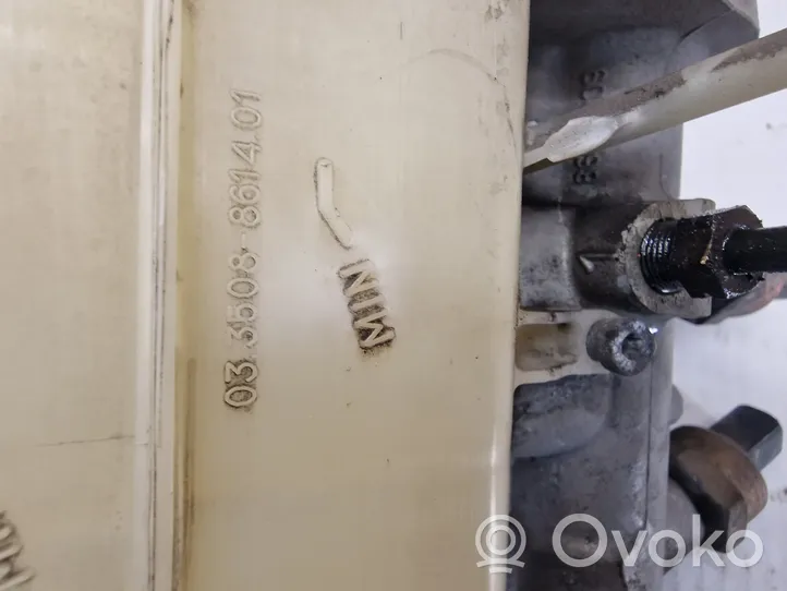 Volvo XC90 Maître-cylindre de frein 35088614