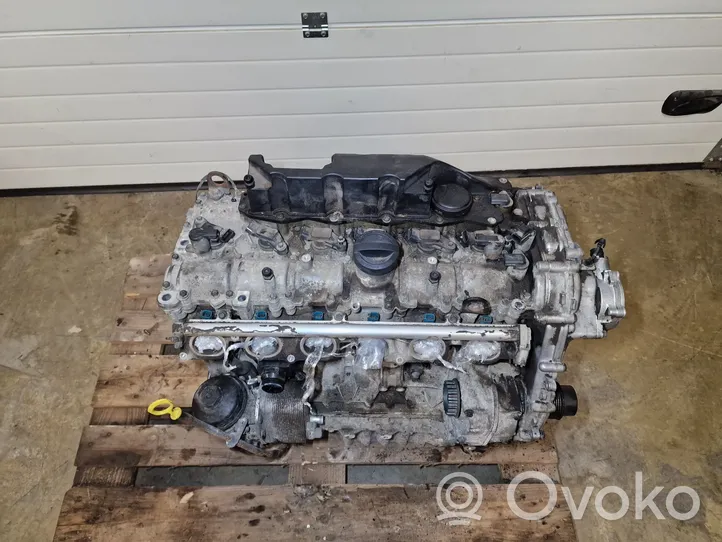 Volvo XC90 Silnik / Komplet B6324S