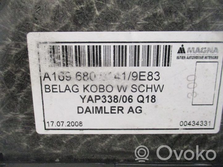 Mercedes-Benz A W169 Tavaratilan pohjan tekstiilimatto A2466800041