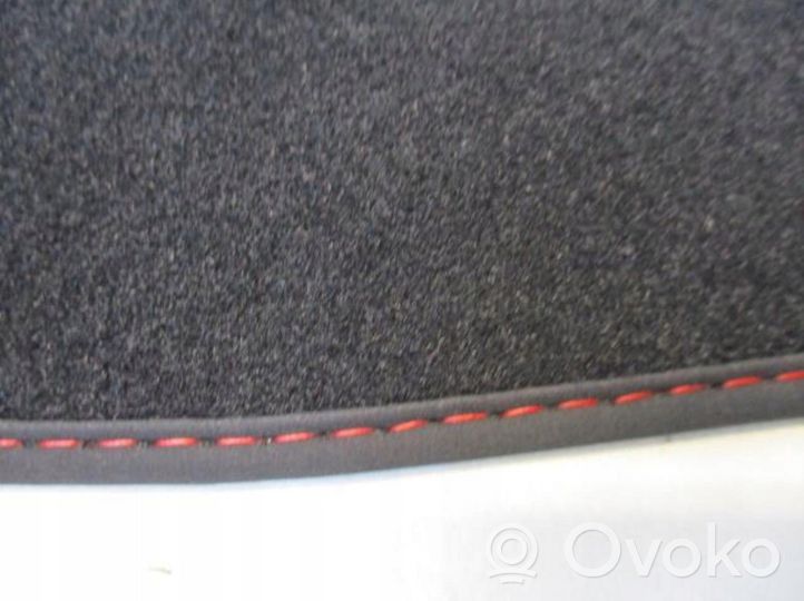 Skoda Octavia Mk3 (5E) Zestaw dywaników samochodowych 