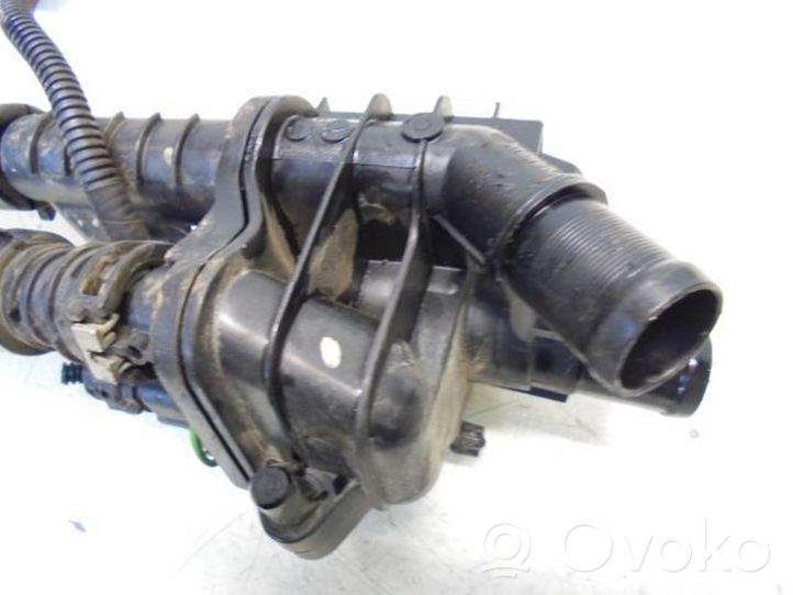 Citroen C4 Grand Picasso Boîtier de thermostat 