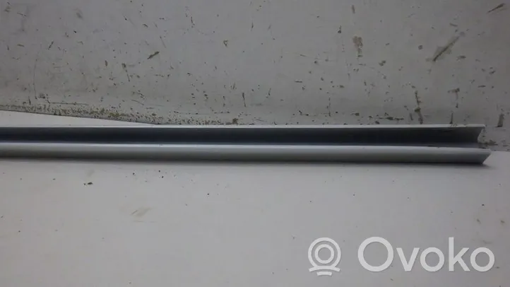 Opel Vivaro Sliding door upper roller guide/hinge 8200154869