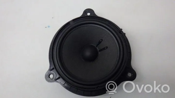 Renault Talisman Garsiakalbis (-iai) priekinėse duryse 809018211R