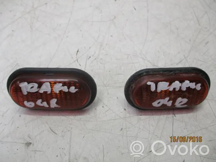 Opel Vivaro Front fender indicator light 