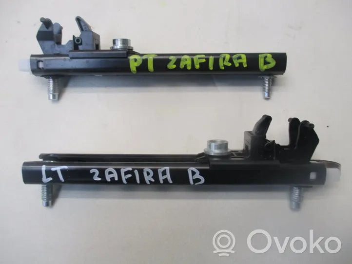 Opel Zafira B Rail de réglage hauteur de ceinture de sécurité 