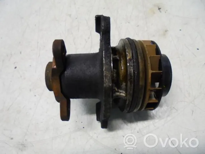 Opel Vivaro Water pump 