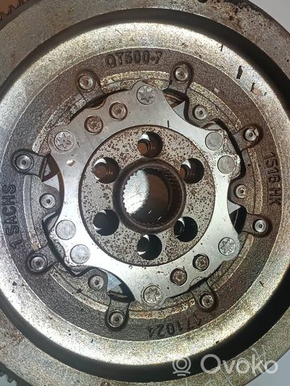 Volkswagen Caddy Dual mass flywheel 