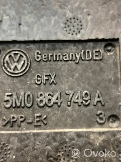 Volkswagen Golf Plus Kita bagažinės apdailos detalė 5M0864749A