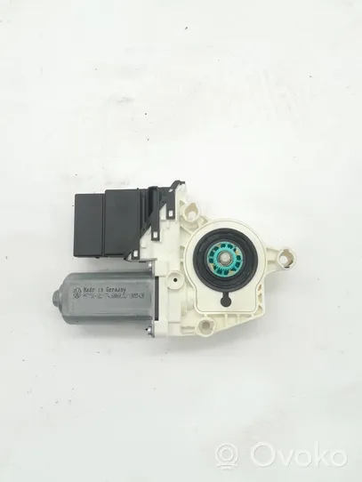 Volkswagen Jetta V Rear door window regulator motor 1K0959703F