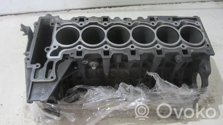 BMW X5 E70 Engine block 11110419096