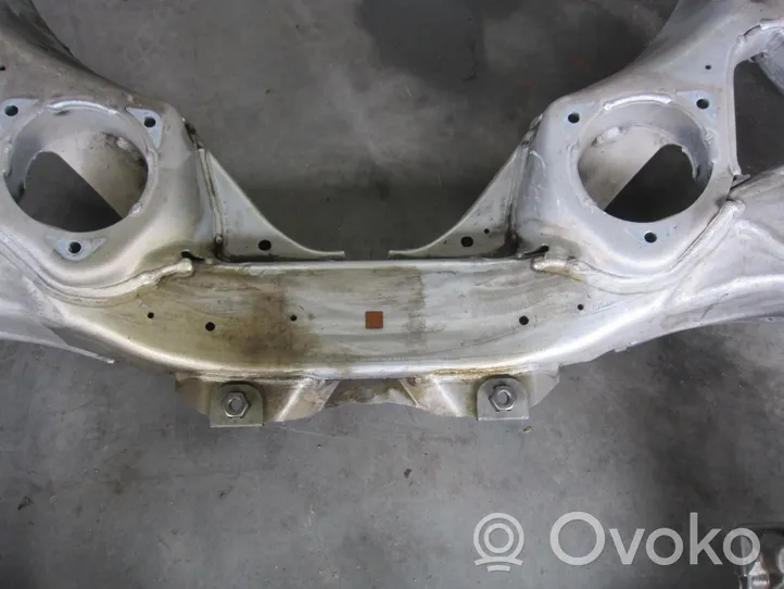 BMW 6 F12 F13 Belka osi przedniej 31116796692