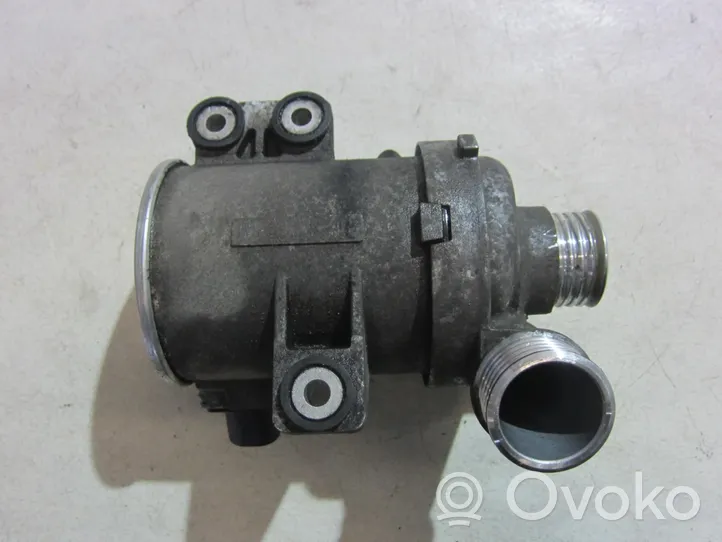 BMW 3 GT F34 Bomba de agua 7604027