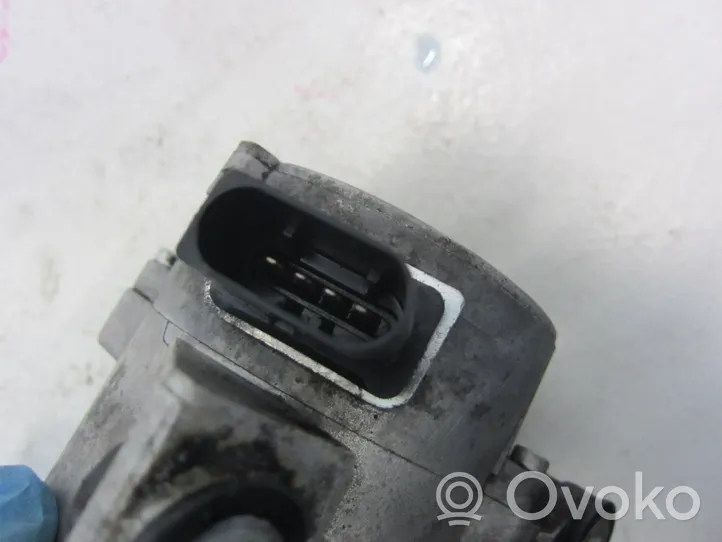 BMW X5 E70 Pompe de circulation d'eau 9894484