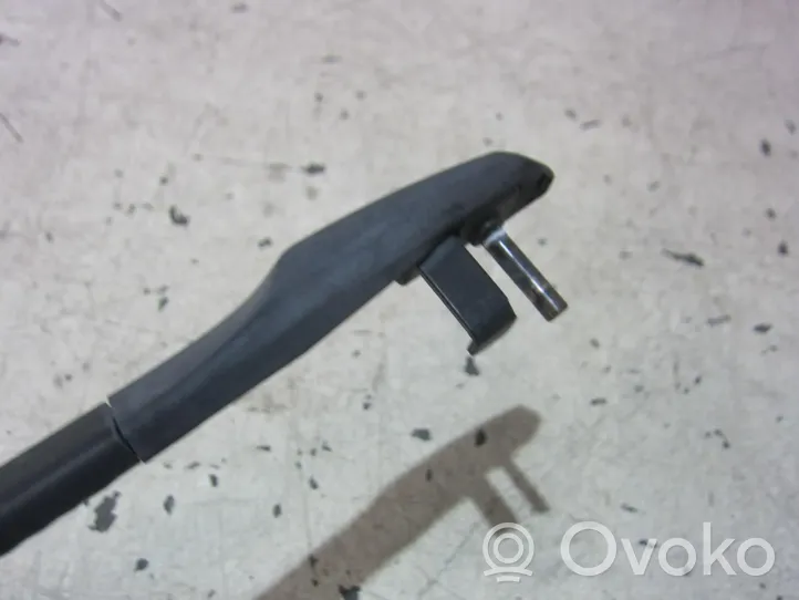 BMW 6 F06 Gran coupe Front wiper blade arm 7203156