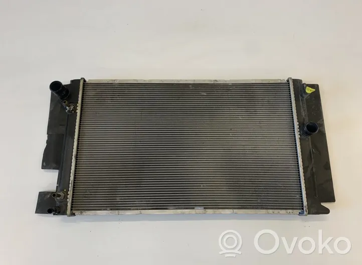 Toyota Avensis T270 Radiateur de refroidissement 4221340731F