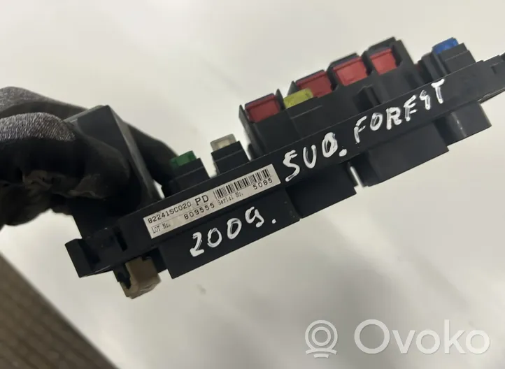 Subaru Forester SH Skrzynka bezpieczników / Komplet 82241SC020