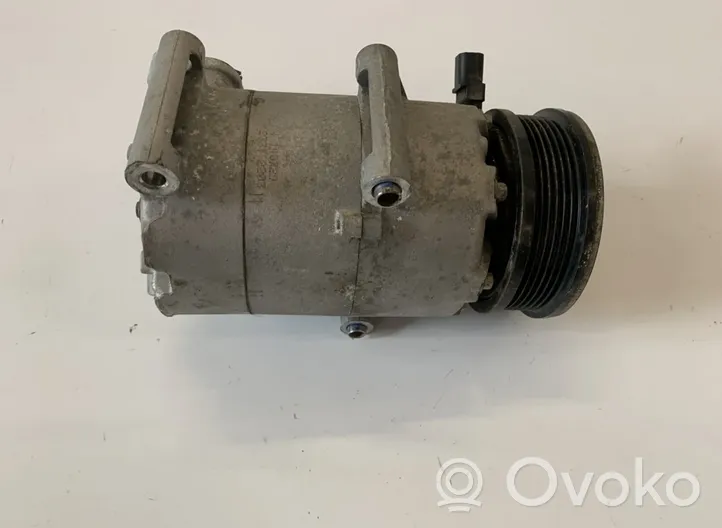 Volvo S60 Ilmastointilaitteen kompressorin pumppu (A/C) 31404441
