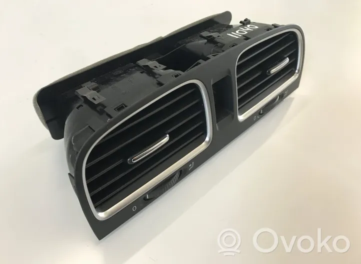 Volkswagen Golf VI Griglia di ventilazione centrale cruscotto 5K0815736D