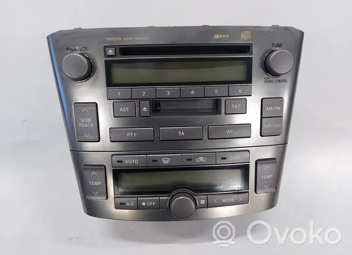 Toyota Avensis T250 Radio/CD/DVD/GPS head unit 55902-05050