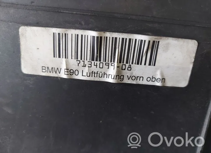 BMW 3 E90 E91 Ilmanoton kanavan osa 7134099