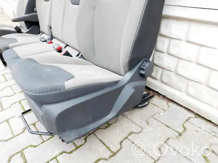 Ford Tourneo Custom Sitze komplett 