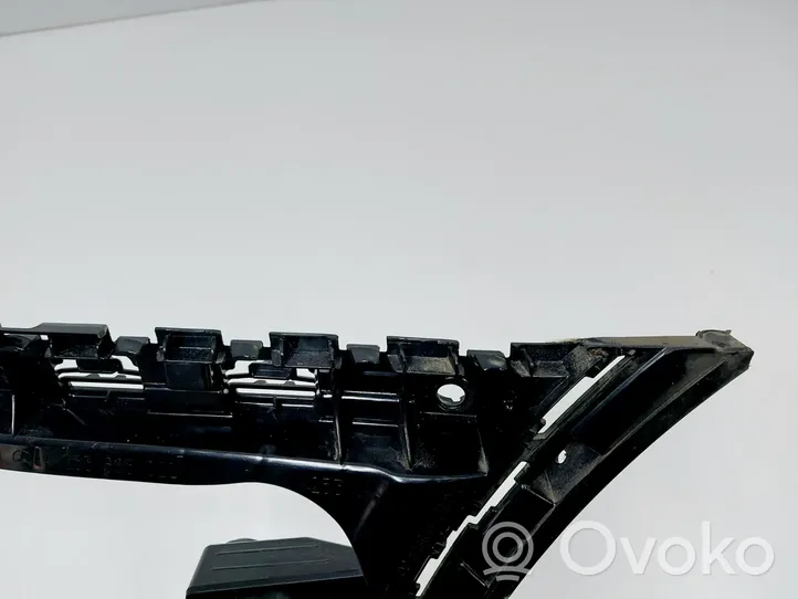Mercedes-Benz GLC X253 C253 Staffa di rinforzo montaggio del paraurti posteriore A2538850221